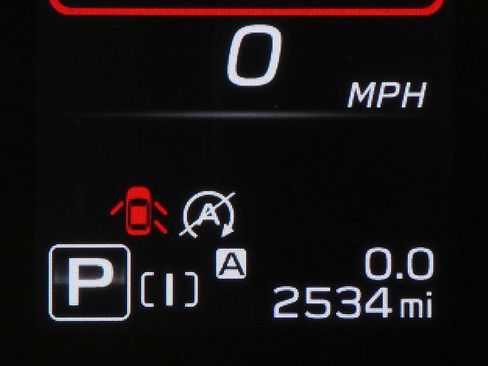 Certified 2025 Subaru Crosstrek 2.0i Premium image 32