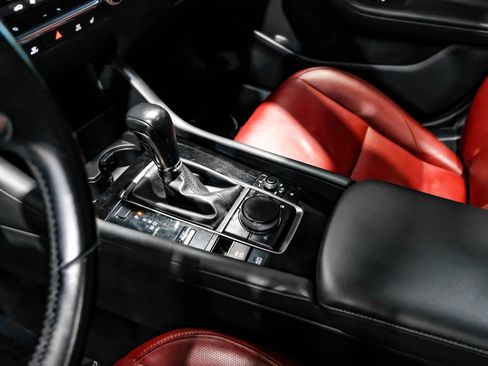 Used 2019 MAZDA MAZDA3 AWD Hatchback w/ Premium Pkg image 29