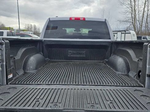 Used 2022 RAM 1500 Classic Warlock AWD/4WD image 8