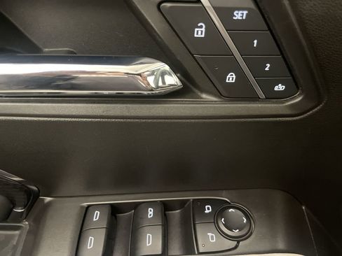 Used 2024 GMC Canyon AT4X AWD/4WD image 18