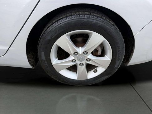 Used 2012 Hyundai Elantra GLS w/ Preferred Pkg 3 image 21