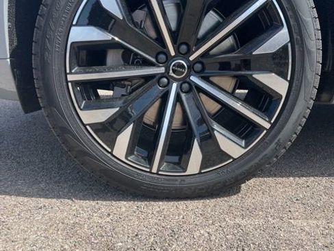 New 2026 Volvo XC90 B6 Ultra w/ Protection Package image 34