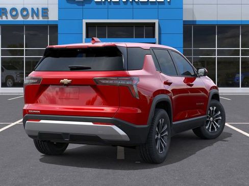 New 2026 Chevrolet Equinox LT w/ Safety and Technology Package image 4