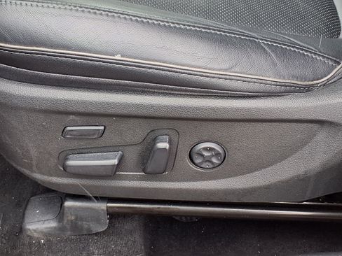 Used 2023 Hyundai Santa Fe Limited image 4