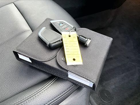 Used 2021 BMW X1 sDrive28i w/ Premium Package image 15