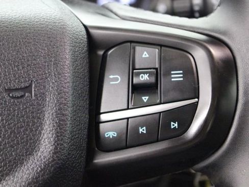 Used 2025 Ford Ranger XLT AWD/4WD image 14