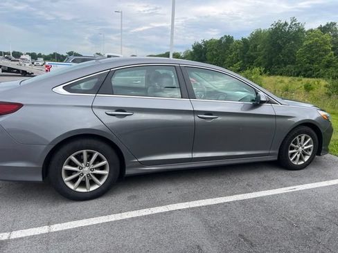 Used 2019 Hyundai Sonata SE FWD image 8