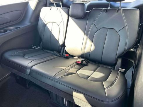New 2026 Chrysler Voyager LX image 19