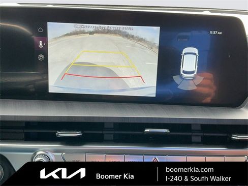 Used 2023 Kia Telluride EX w/ EX Captain's Chair Package image 26