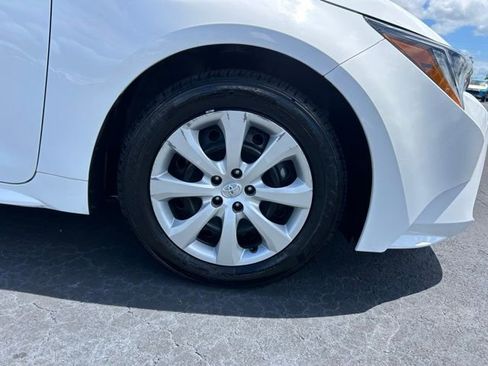 Used 2023 Toyota Corolla LE image 8