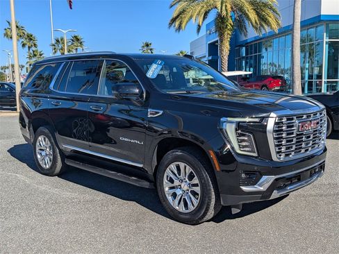 Used 2025 GMC Yukon Denali image 1