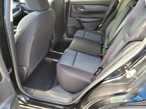Used 2024 Nissan Rogue SV AWD/4WD image 14