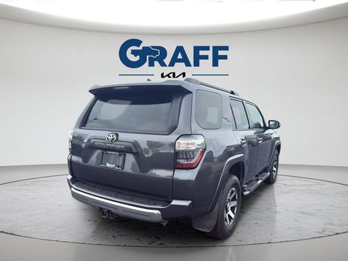 Used 2020 Toyota 4Runner TRD Off-Road Premium w/ Moonroof Package AWD/4WD image 7