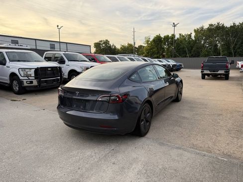 Used 2023 Tesla Model 3 Standard Range RWD image 5