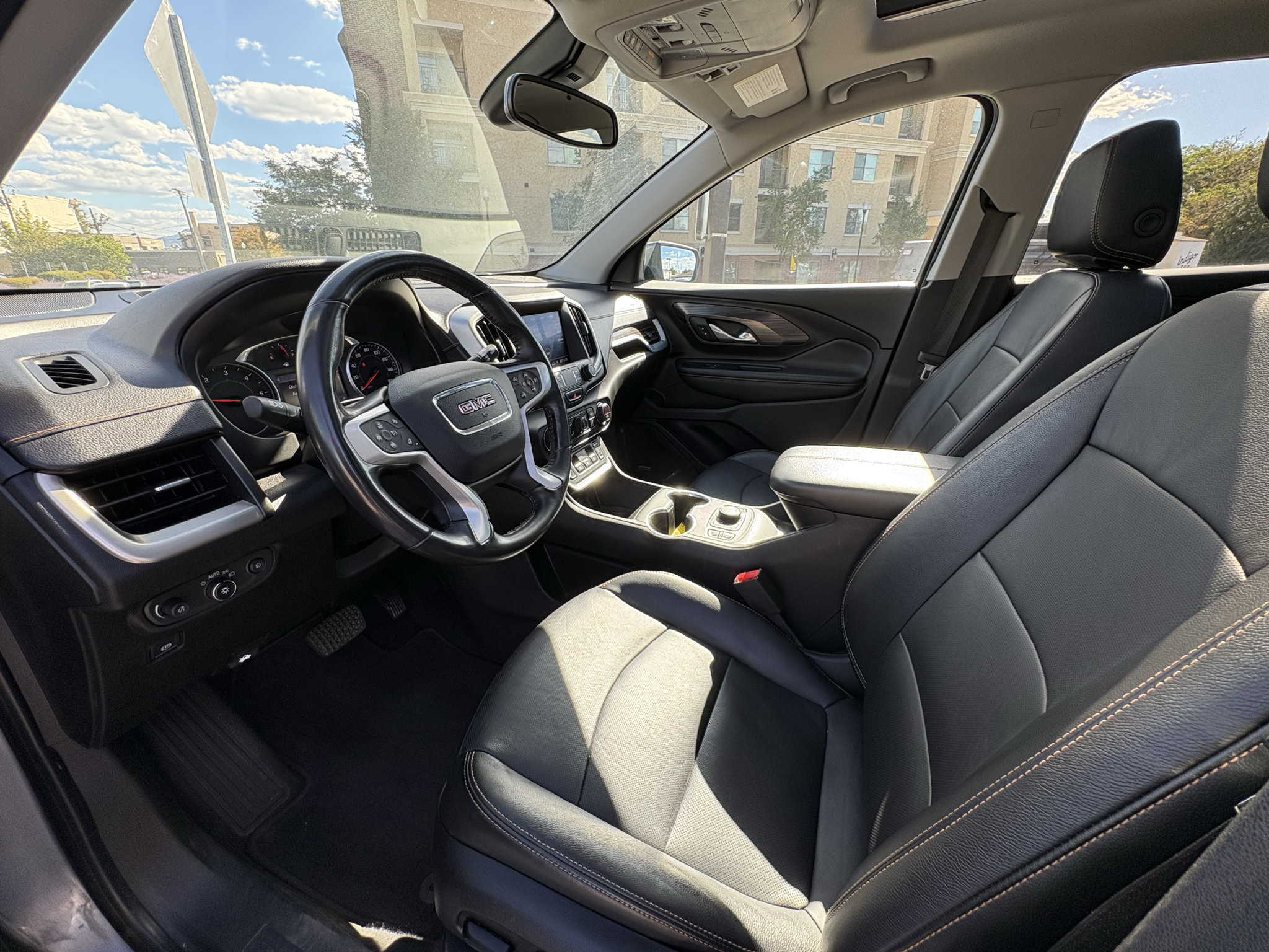 Used 2019 GMC Terrain SLT w/ Infotainment Package II AWD/4WD image 20