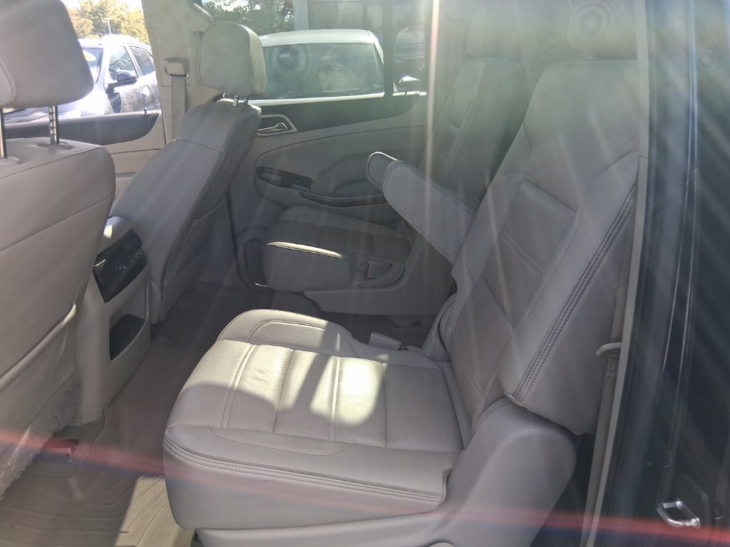 Used 2019 GMC Yukon XL Denali AWD/4WD image 16