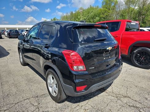 Used 2020 Chevrolet Trax LS w/ Tint and Cruise Package FWD image 13