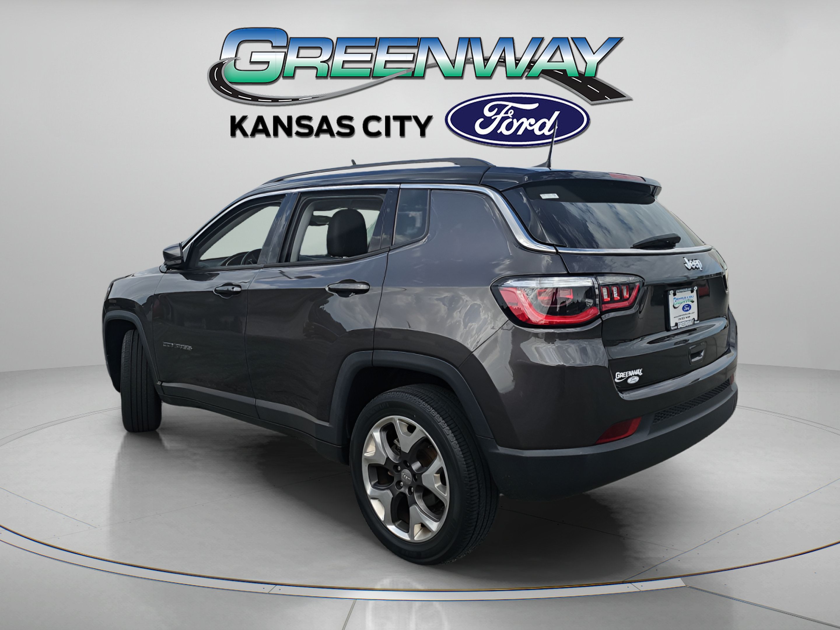 Used 2019 Jeep Compass Limited AWD/4WD image 6