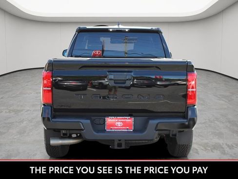 Used 2024 Toyota Tacoma TRD Off-Road AWD/4WD image 5