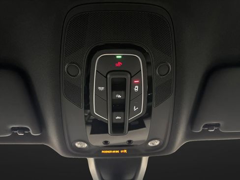 Used 2025 Audi Q5 2.0T Premium Plus w/ Premium Plus Package image 27