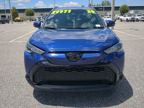 Used 2024 Toyota Corolla Cross SE AWD/4WD image 9
