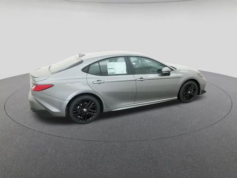 New 2026 Toyota Camry SE image 10