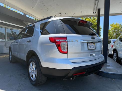 Used 2014 Ford Explorer FWD image 10