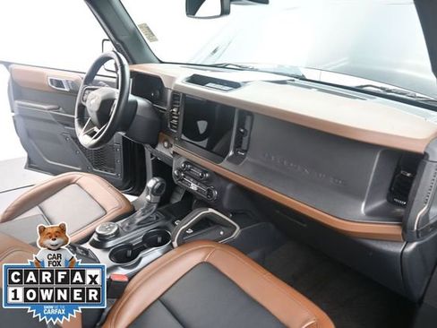 Used 2024 Ford Bronco Outer Banks AWD/4WD image 32