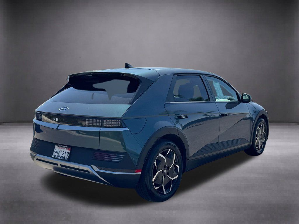 Certified 2024 Hyundai Ioniq 5 SEL RWD image 8