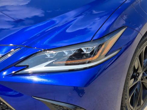 Used 2021 Lexus ES 350 F Sport w/ Special Edition FWD image 5