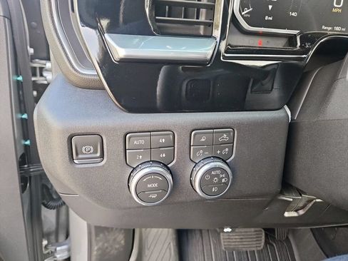 New 2026 GMC Sierra 2500 SLT w/ SLT Premium Package AWD/4WD image 20