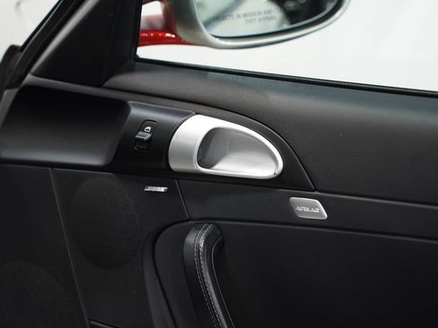 Used 2012 Porsche 911 Carrera 4 GTS image 24