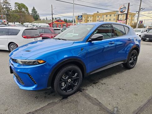 New 2024 Dodge Hornet R/T w/ R/T Blacktop Package AWD/4WD image 4