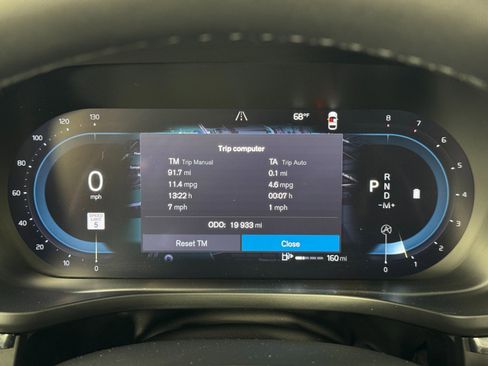 Used 2023 Volvo XC60 B5 Ultimate image 19