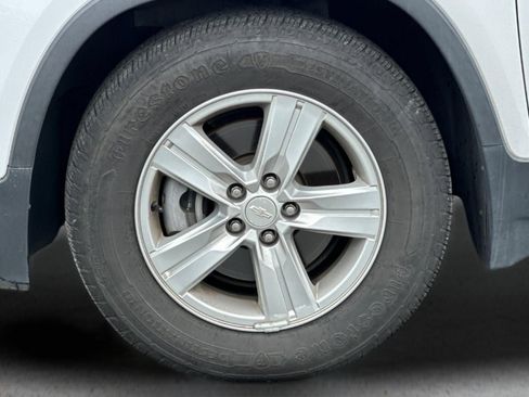 Used 2020 Chevrolet Trax LS FWD image 23