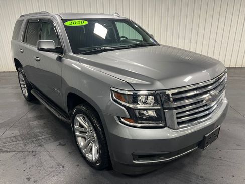 Used 2020 Chevrolet Tahoe LS w/ Enhanced Driver Alert Package image 15