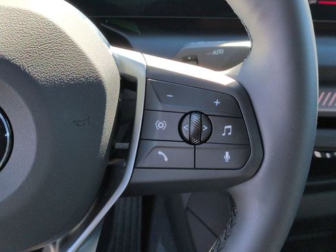 Used 2025 BMW 228i xDrive w/ Technology Package image 20