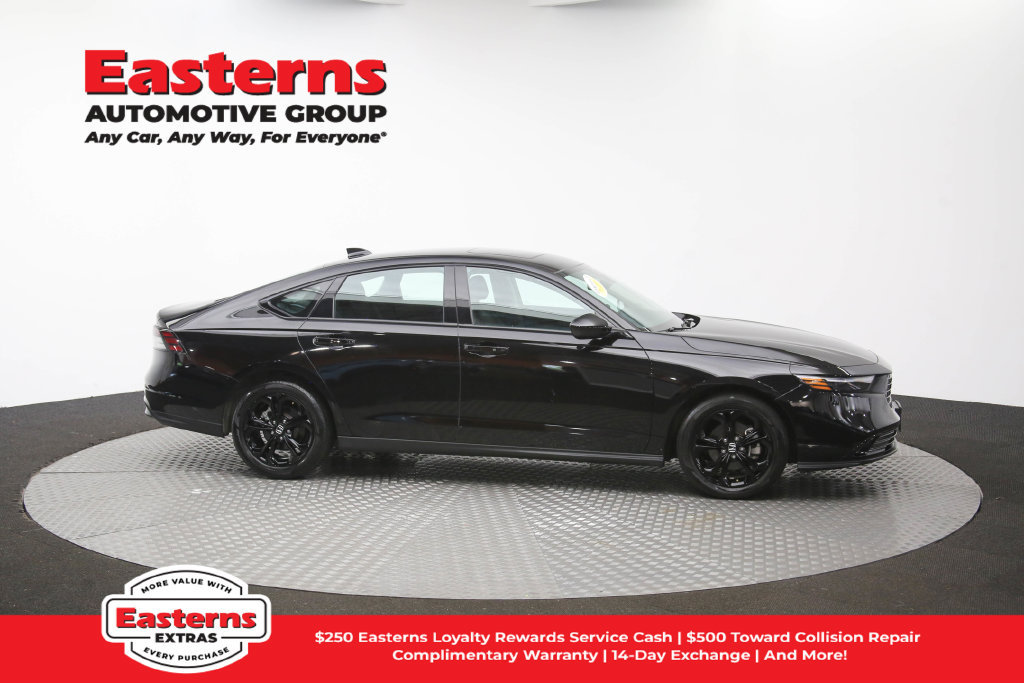 Used 2025 Honda Accord SE image 41