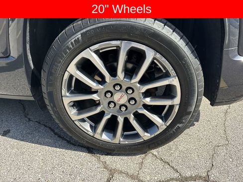 Used 2023 GMC Acadia Denali w/ Denali Ultimate Package AWD/4WD image 34