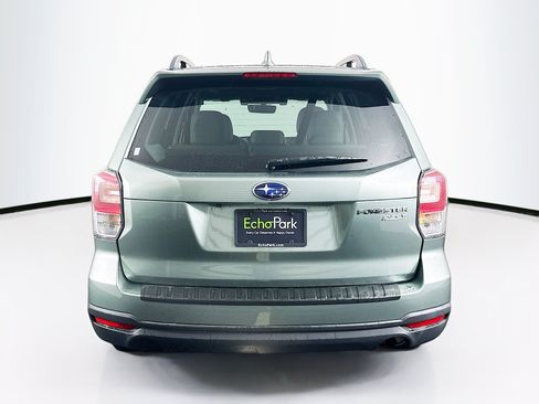 Used 2017 Subaru Forester 2.5i Premium AWD/4WD image 7