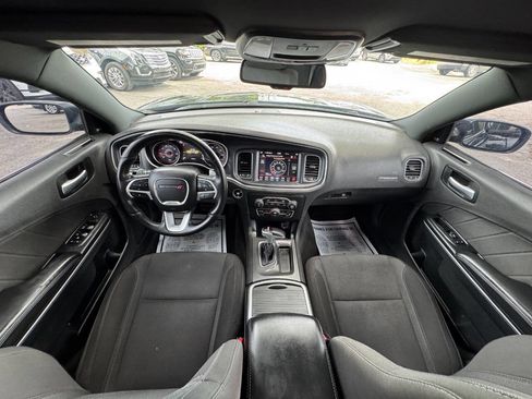Used 2018 Dodge Charger GT AWD/4WD image 14