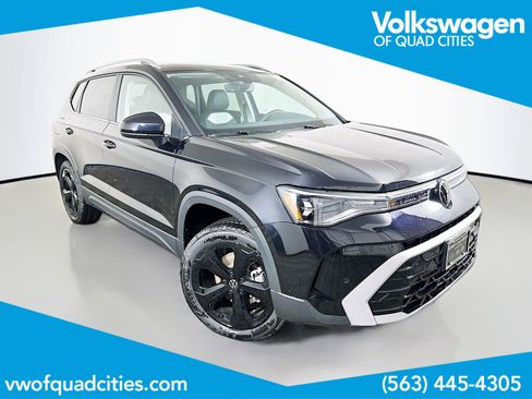 New 2026 Volkswagen Taos SEL AWD/4WD image 1