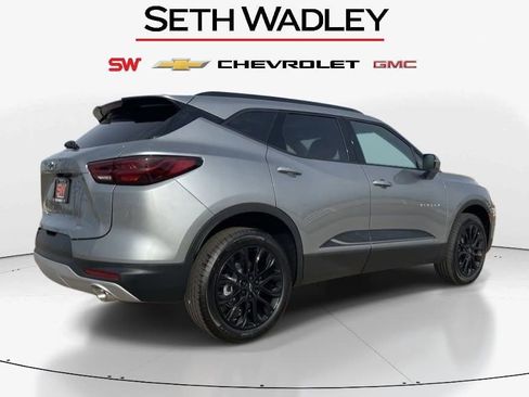 New 2026 Chevrolet Blazer LT w/ Convenience Package AWD/4WD image 3