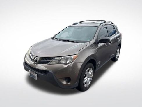 Used 2013 Toyota RAV4 LE image 5
