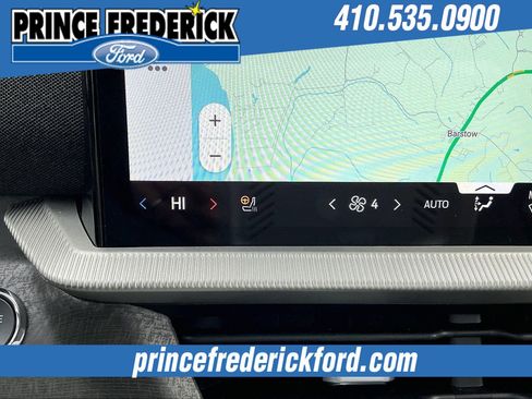 Used 2025 Ford Explorer Platinum w/ Ultimate Package image 31