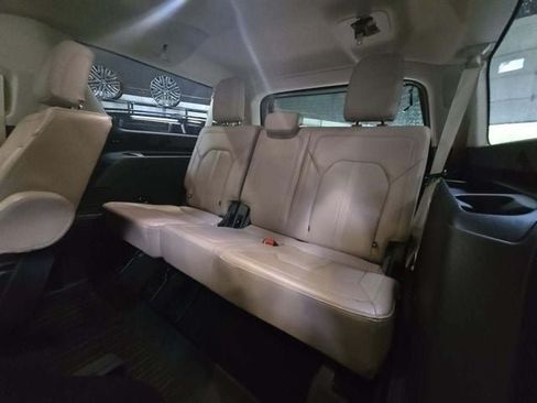 Used 2023 Ford Expedition Max Limited AWD/4WD image 15