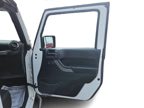 Used 2016 Jeep Wrangler Unlimited Sport image 26