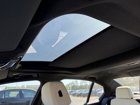 New 2026 BMW 530i 530i w/ Premium Package image 20