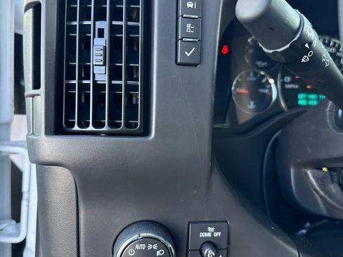 New 2025 GMC Savana 2500 Work Van w/ Driver Convenience Package image 24