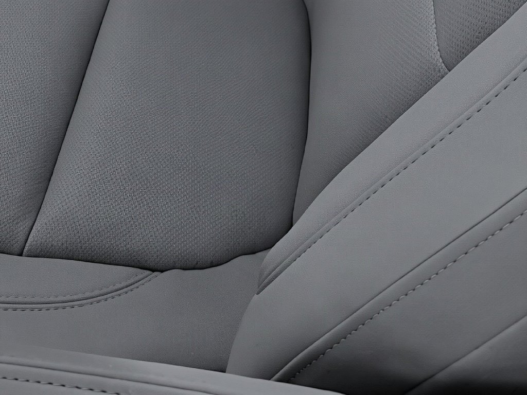 Certified 2020 Chevrolet Traverse Premier w/ LPO, Floor Liner Package AWD/4WD image 23